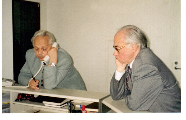  С первым президентом РАО А.В. Петровским, 1997 год; Из семейного архива